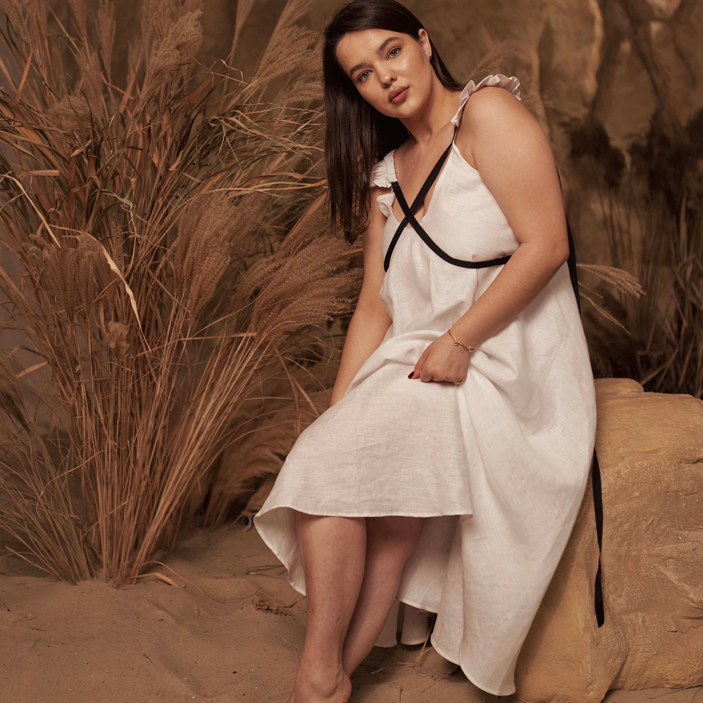 Dress with ribbons in organic linen