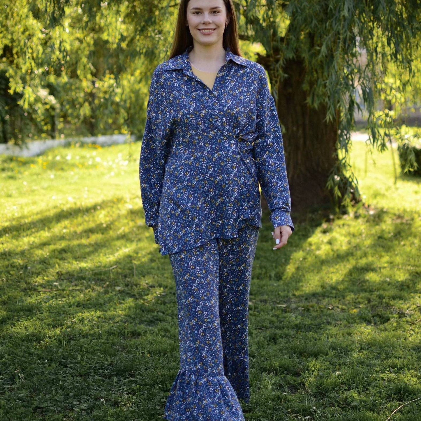 Shirt + pants with a print "Mimosas"