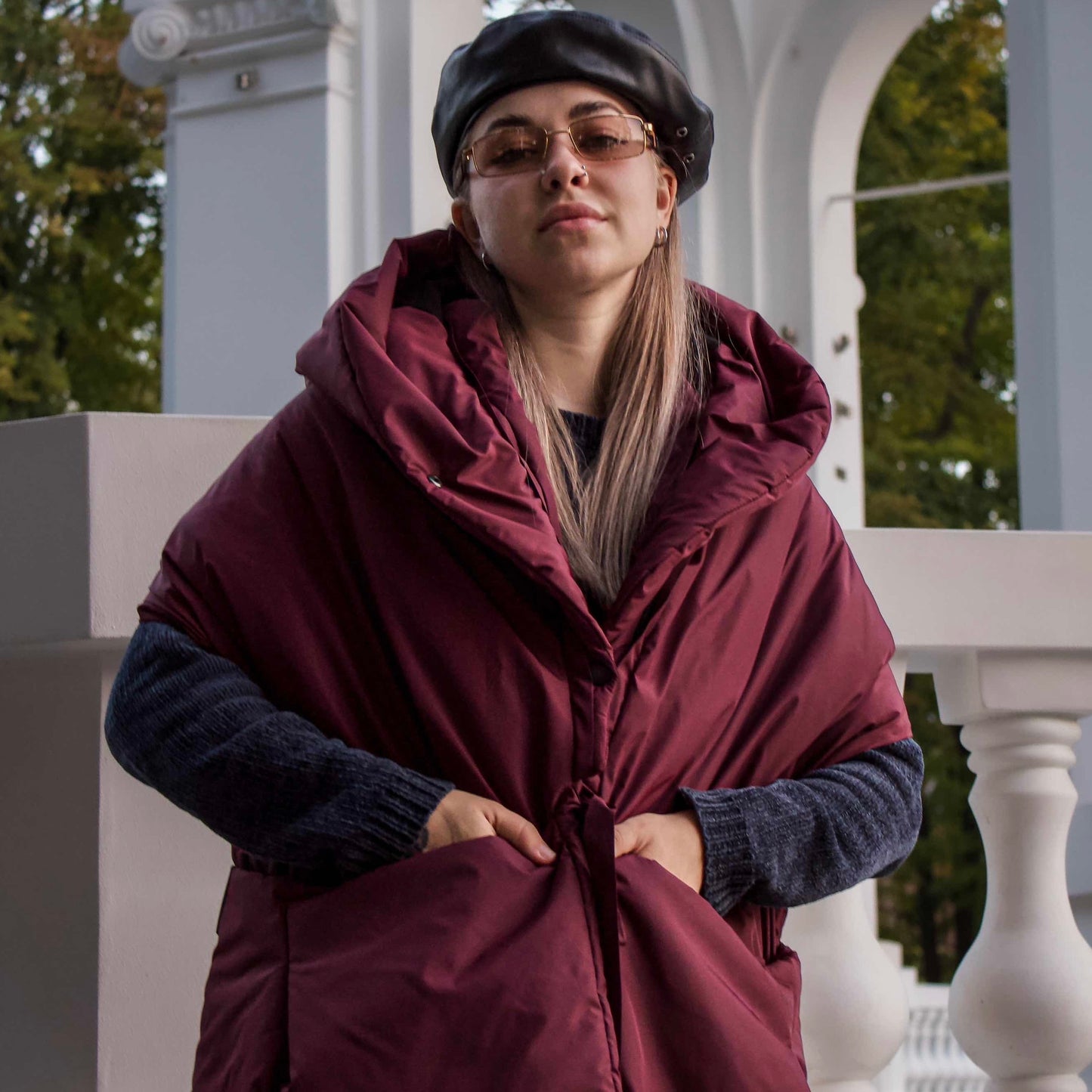 Marsala Down vest with detachable hood