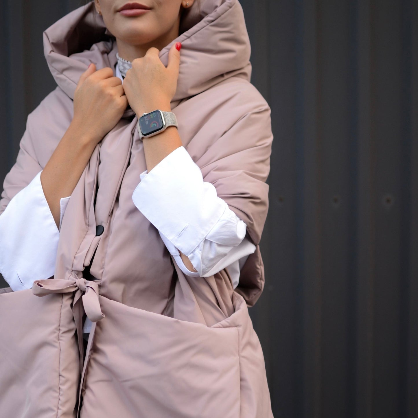 Powder Down vest with detachable hood