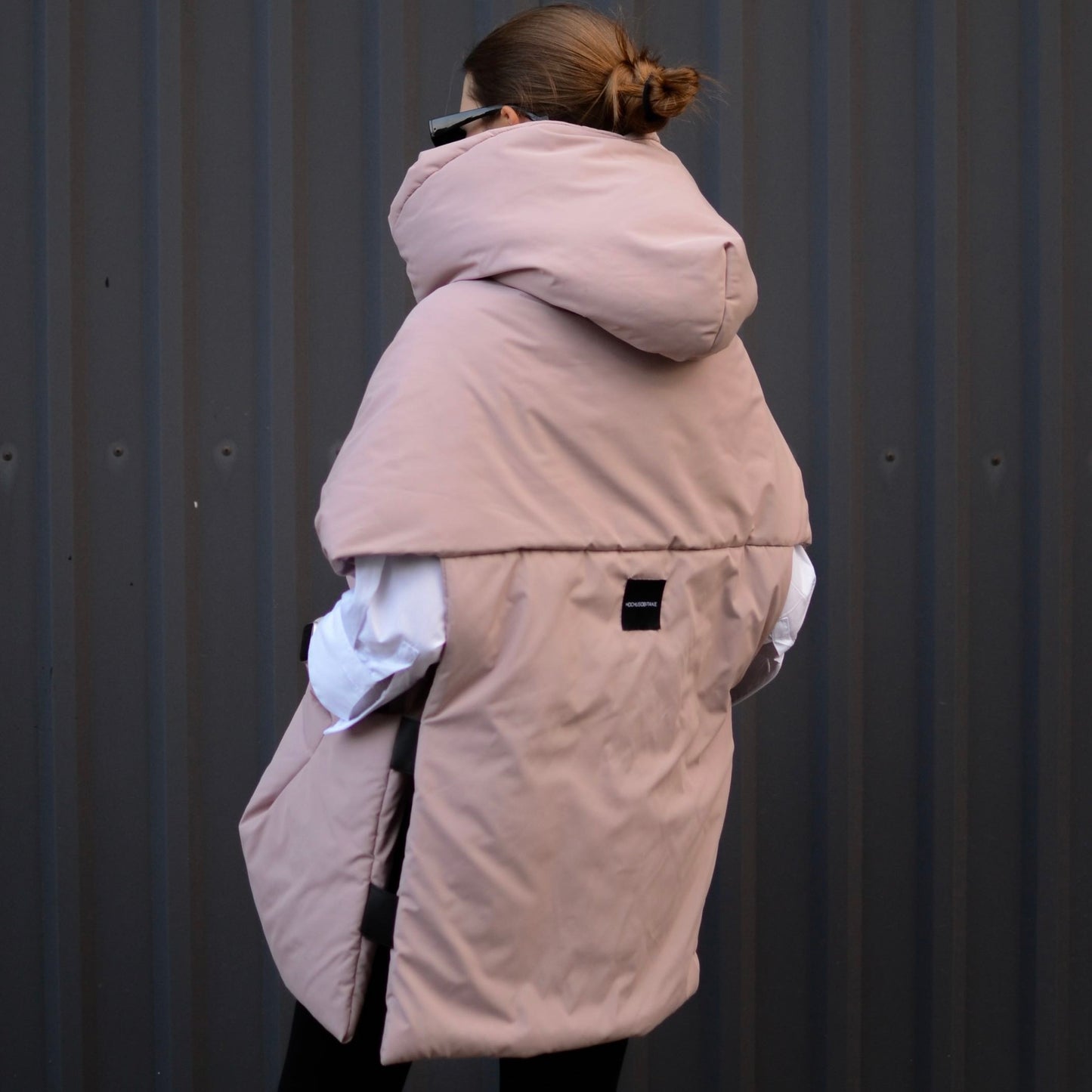 Powder Down vest with detachable hood