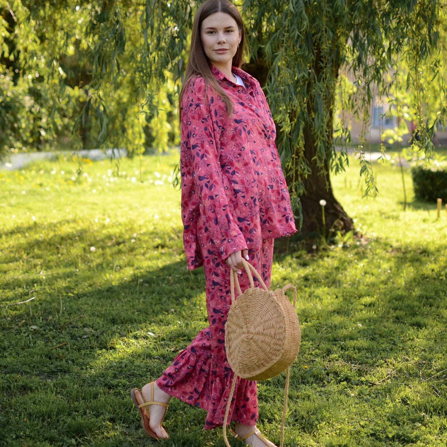 Shirt + pants with a print "Crimson birds"