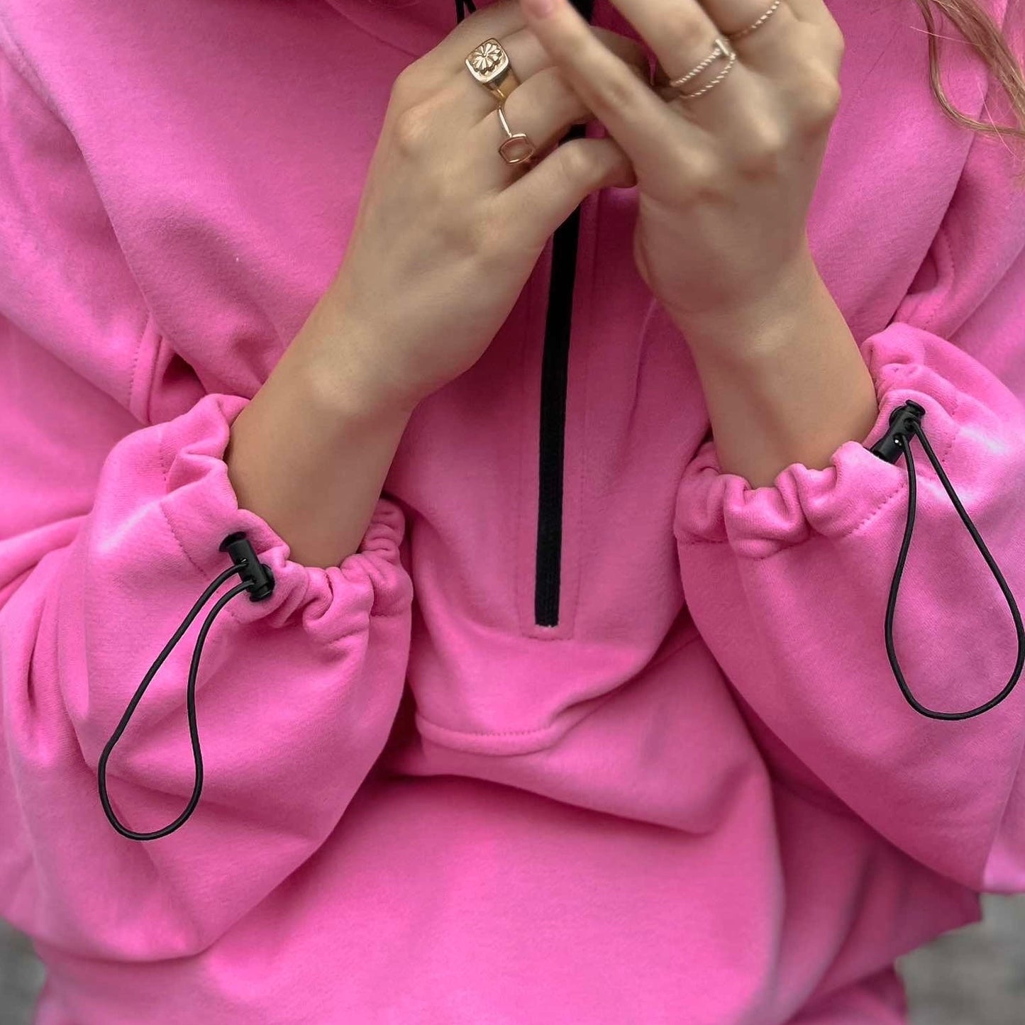 Pink sports jersey suit