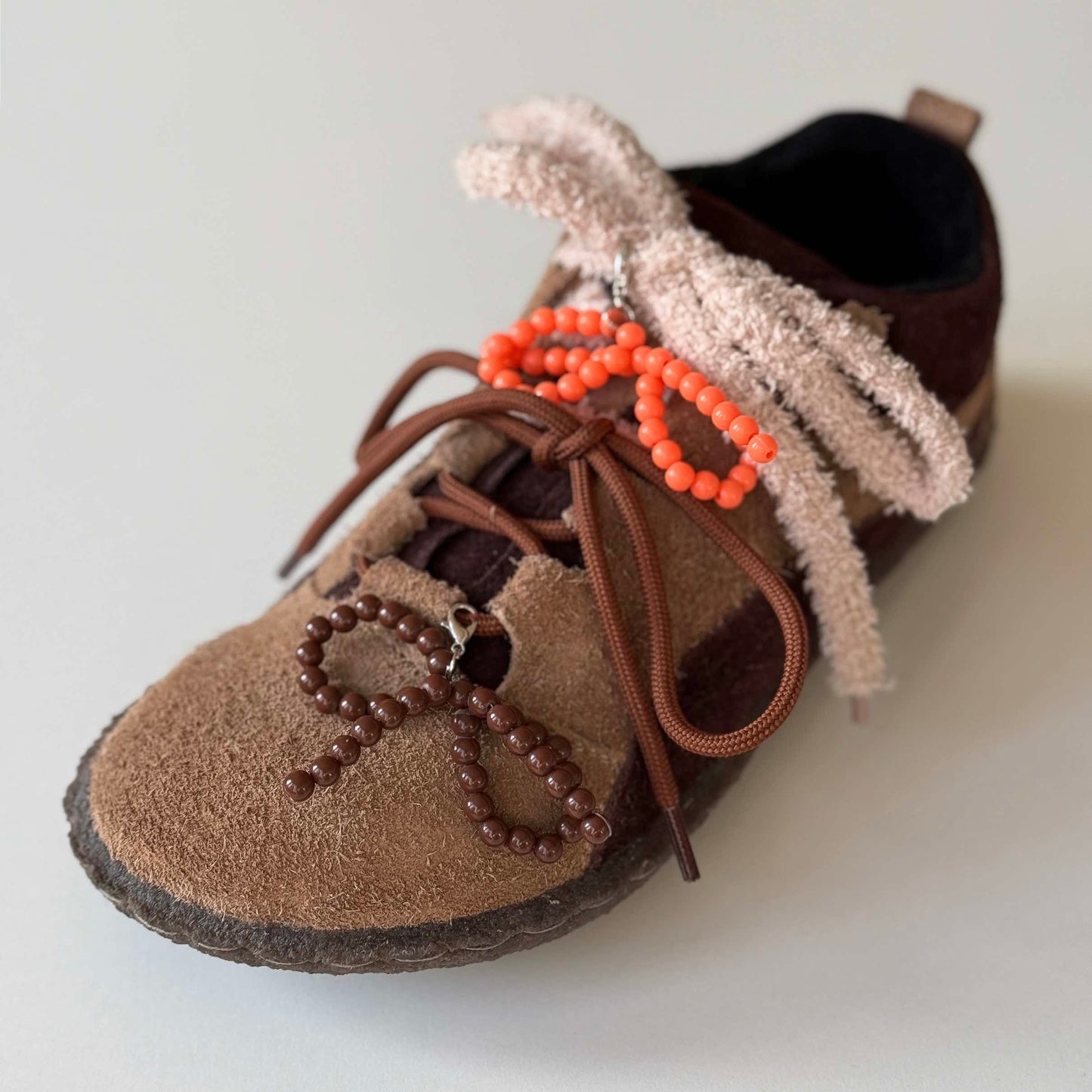 BOSIxHOCHUSOBITAKE demi-season sneakers
