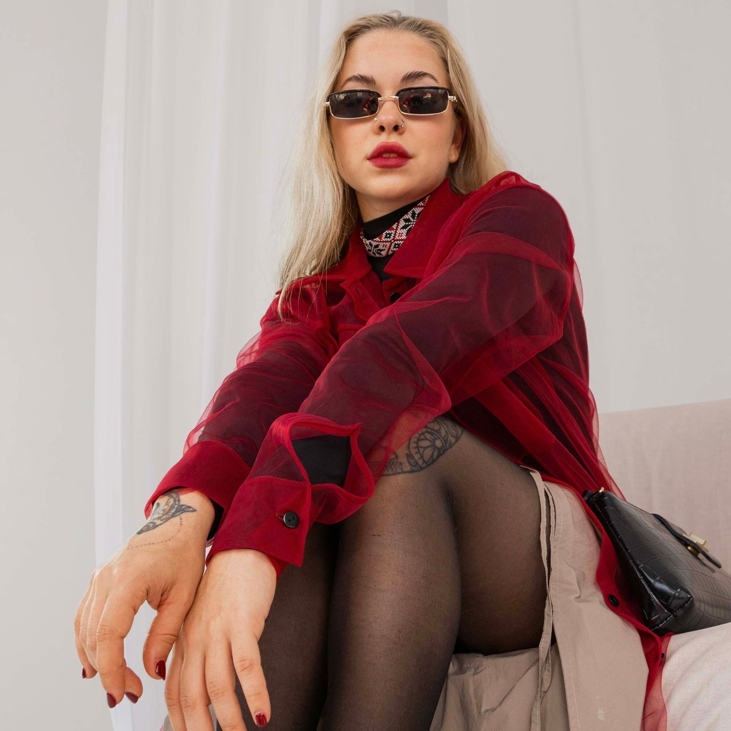 Elongated transparent marsala shirt