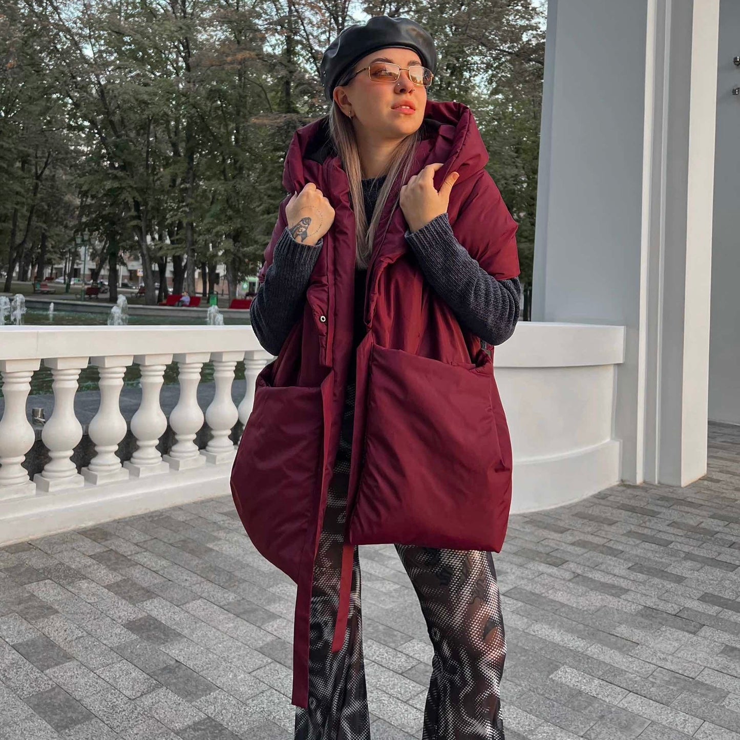 Marsala Down vest with detachable hood