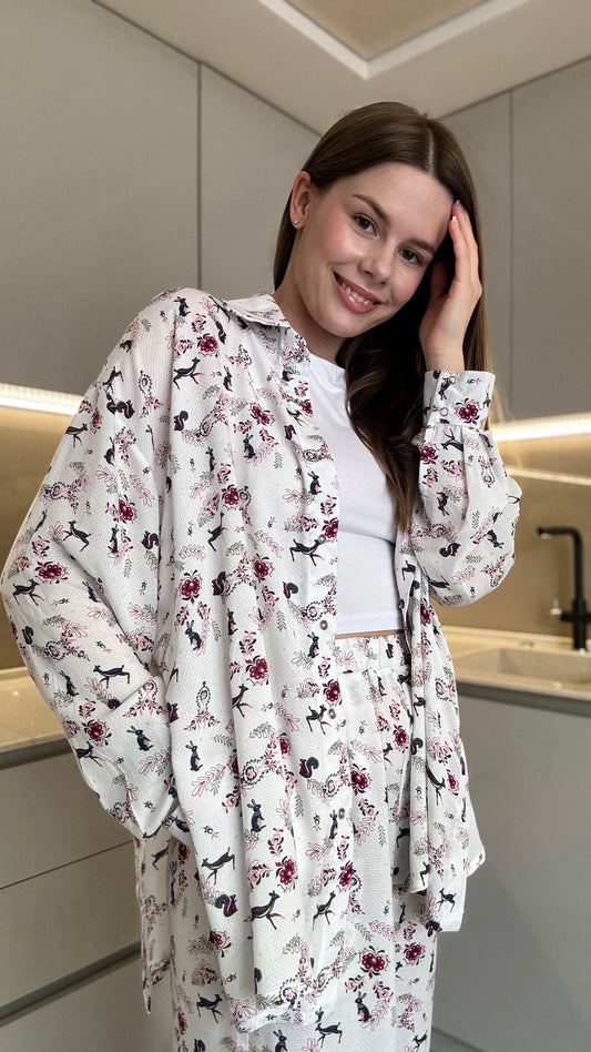 Shirt «Deer and Rabbits»