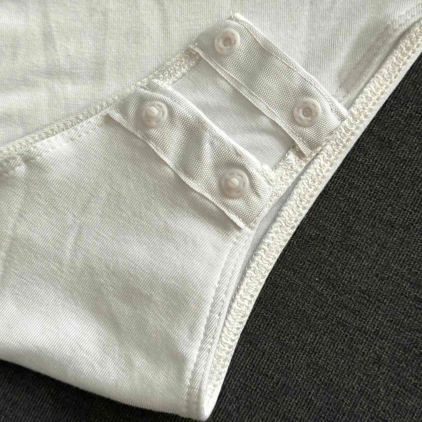 Боді з асиметричним вирізом