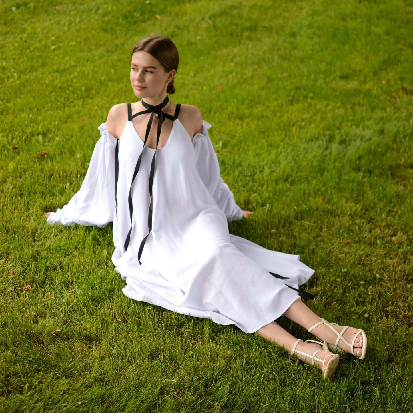 Dress linen with ribbons detachable sleeves