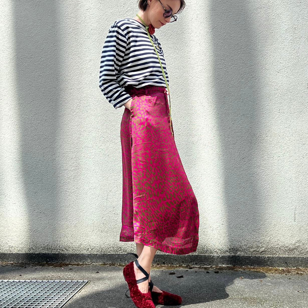 Asymmetrical skirt leopard
