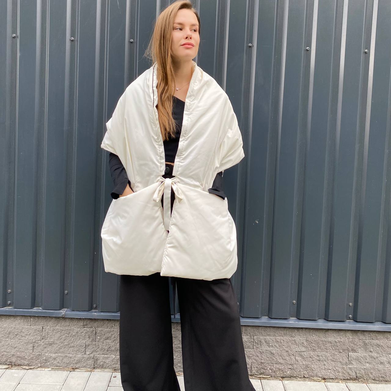 Milk Down vest with detachable hood
