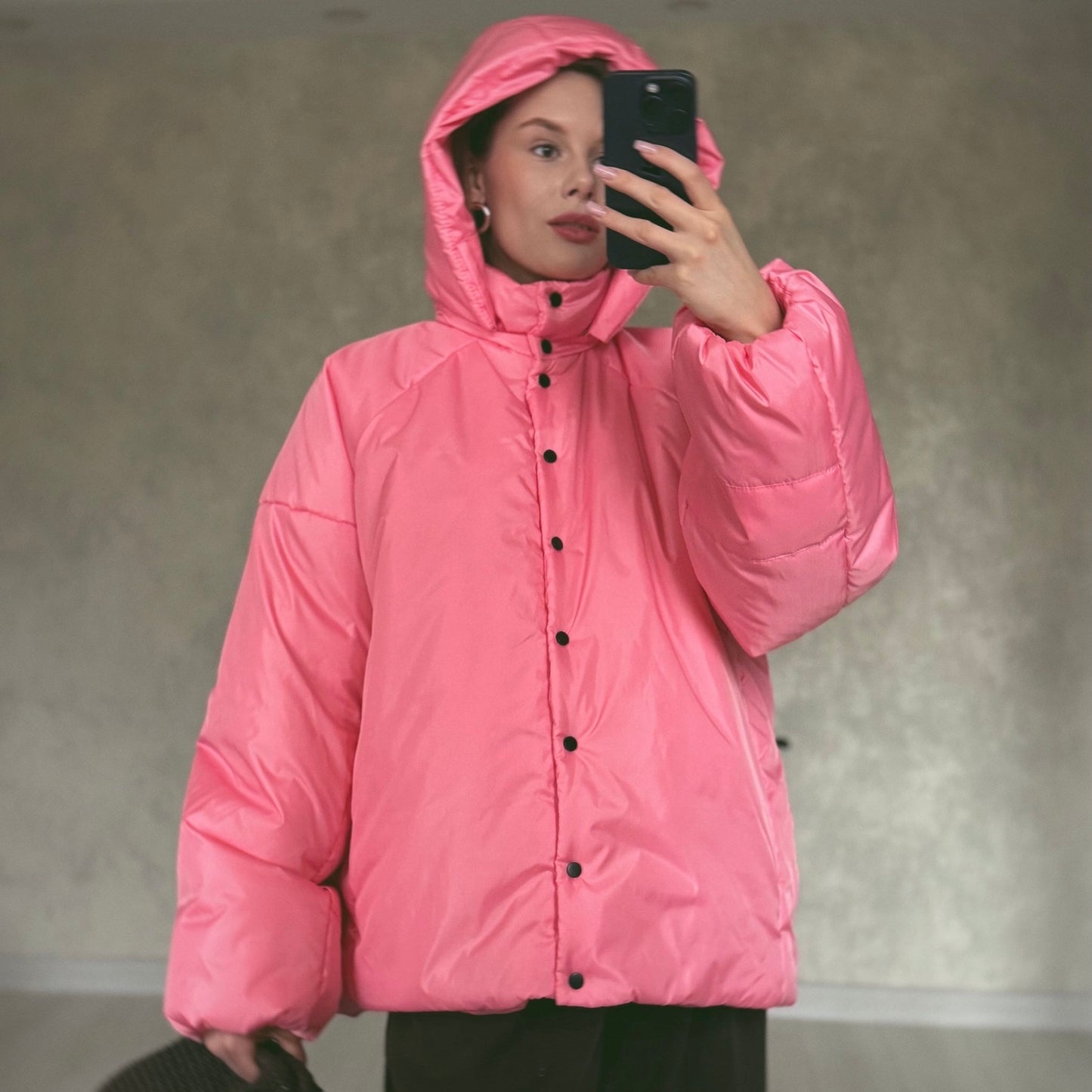 <tc>Куртка рожева зі знімними бантами і пристібним капюшоном</tc>