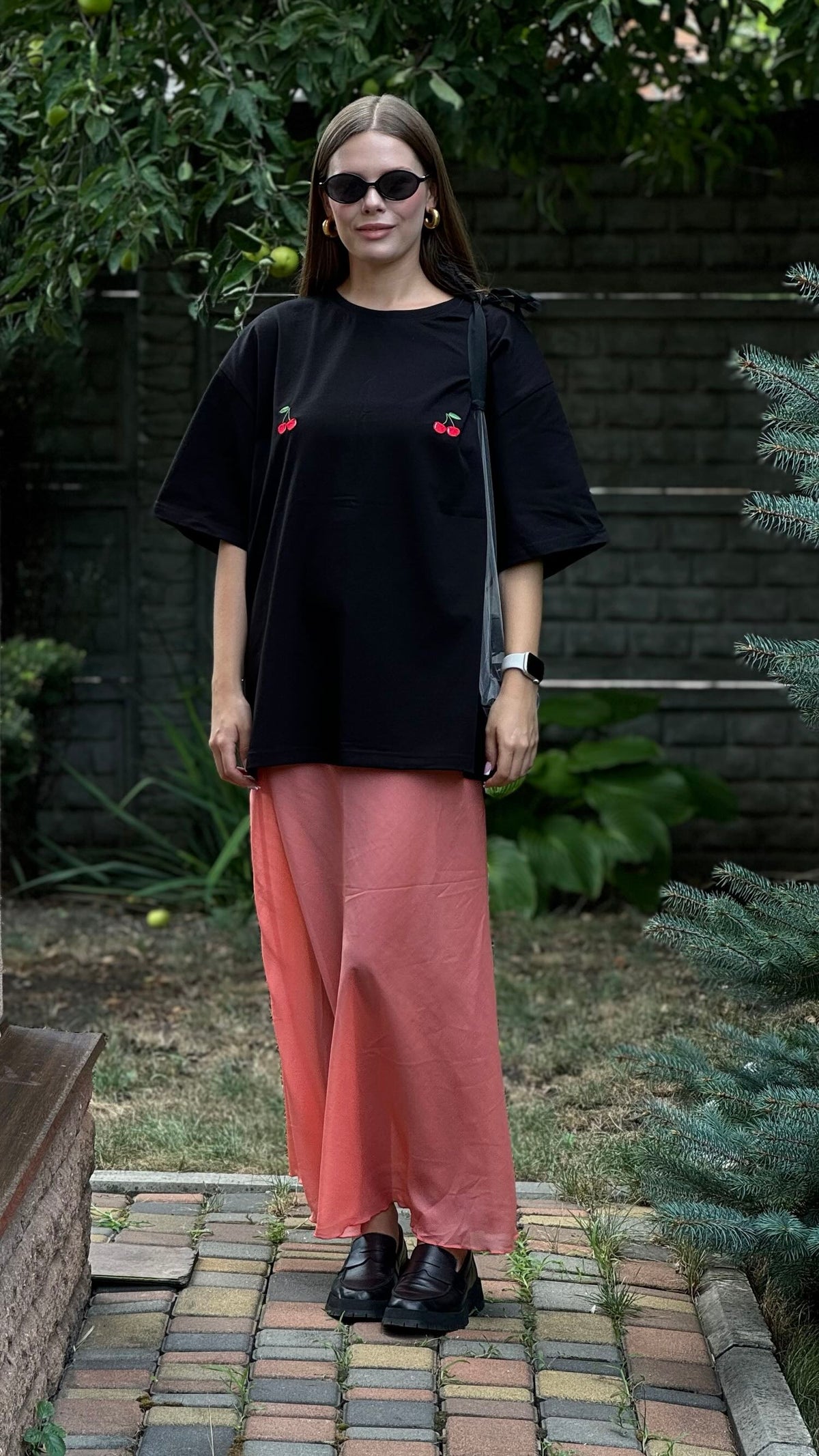 A line sheer skirt in coral