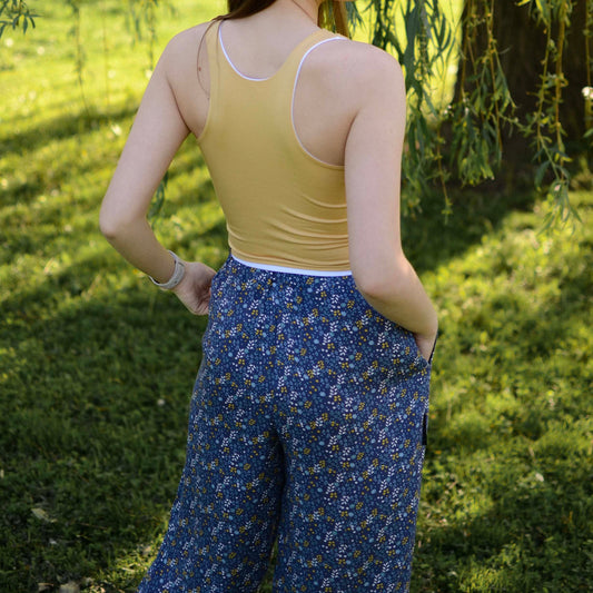 Pants with a print "Mimosas"