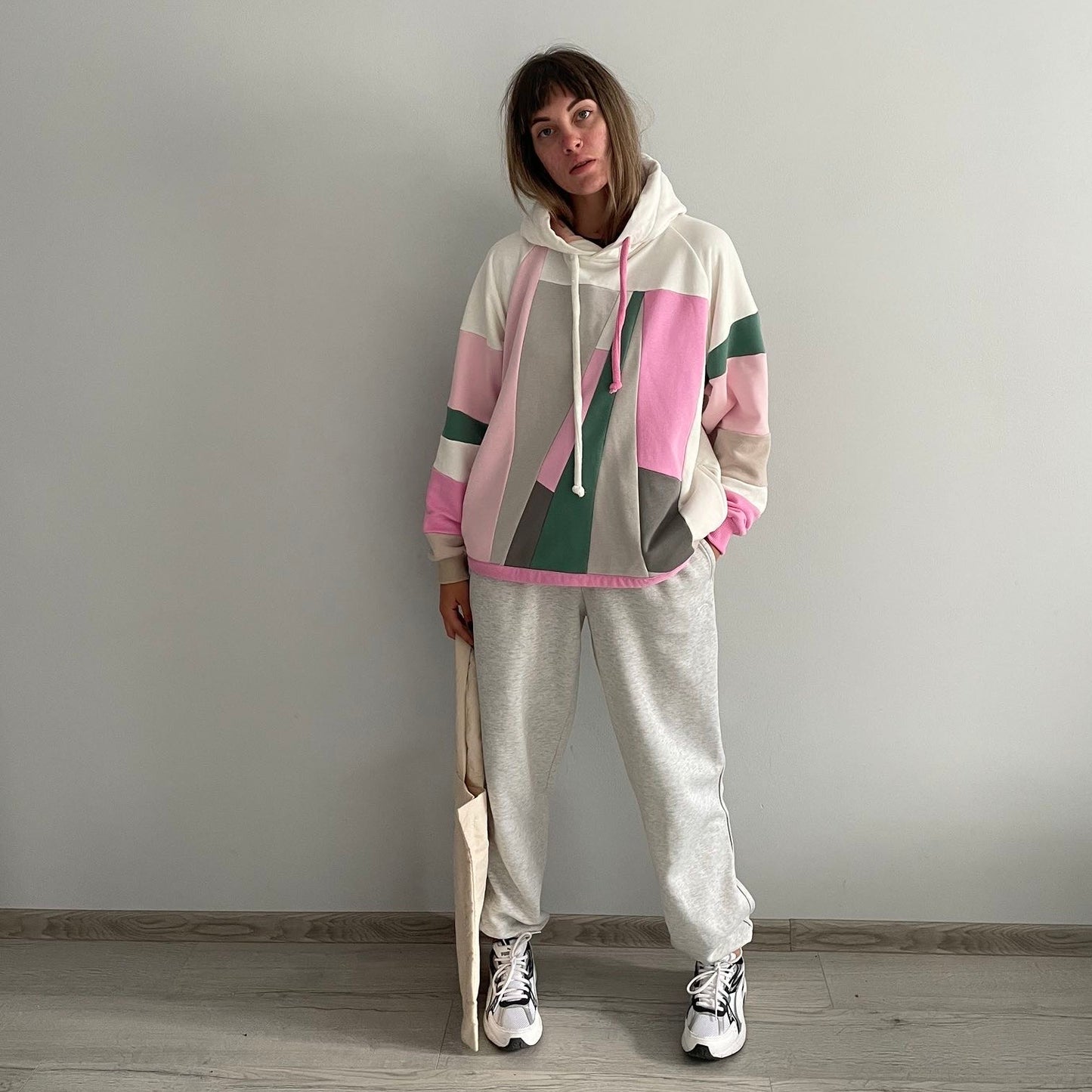 Patched upcycled Hoodie pink