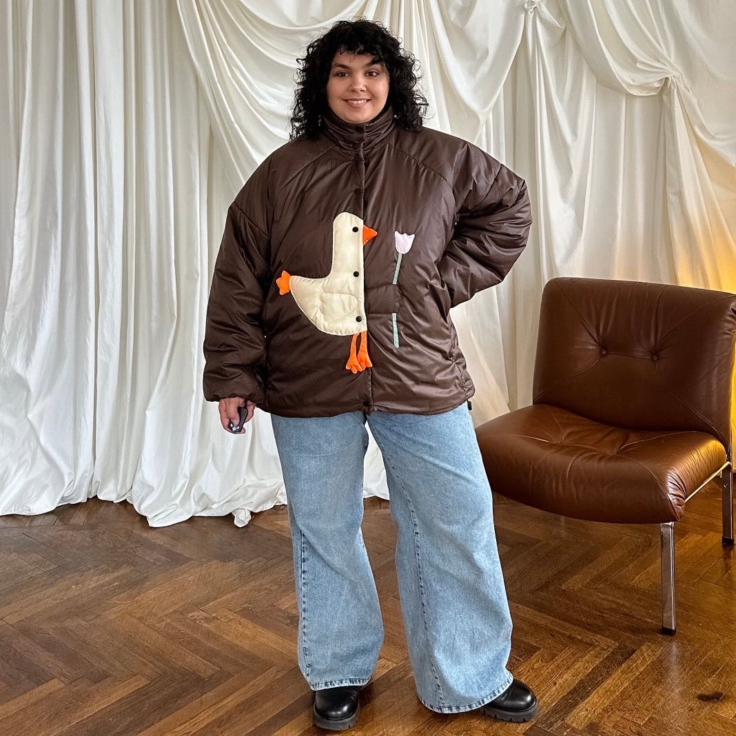 <tc>Куртка «Качечка» шоколадна зі знімними бантами і пристібним капюшоном</tc>