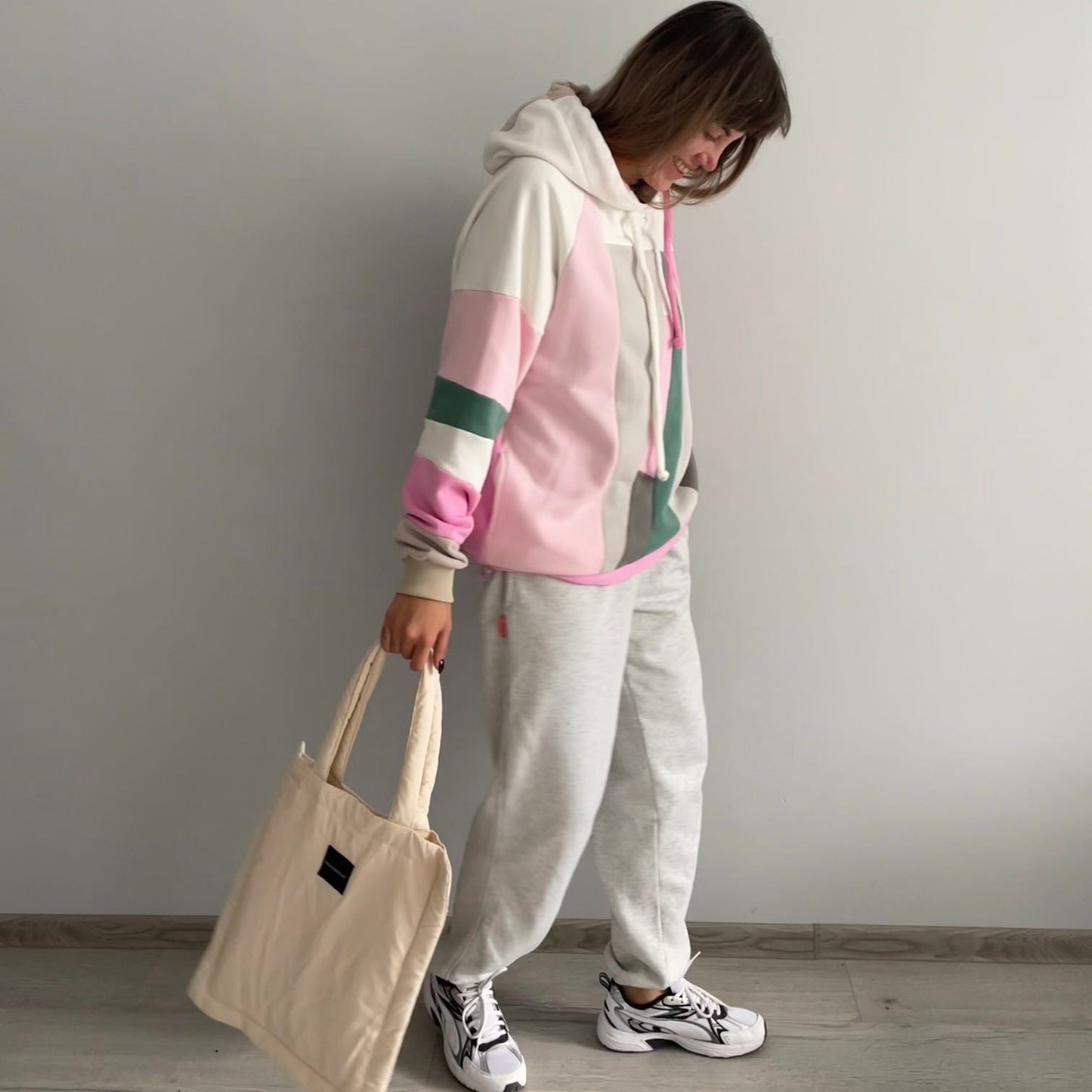 Patched upcycled Hoodie pink