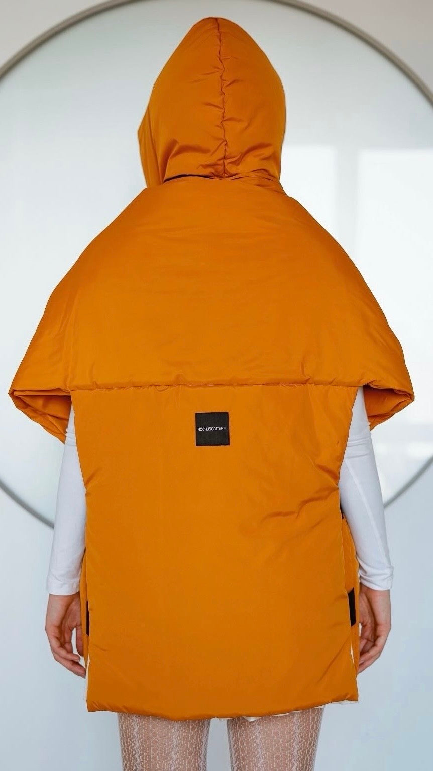 Curry Down vest with detachable hood