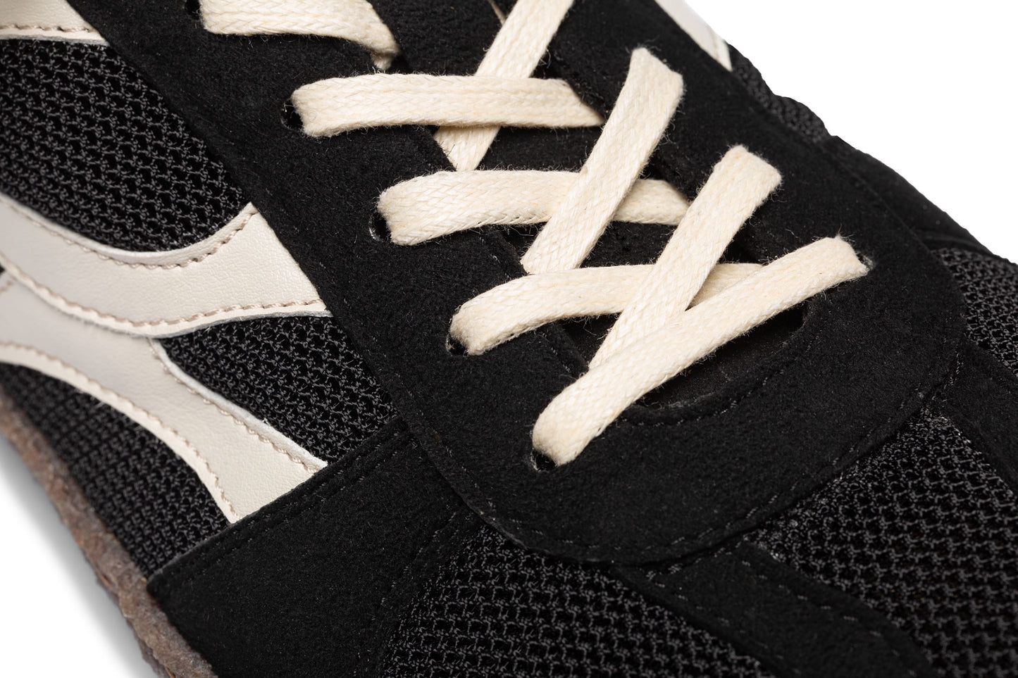 BOSI x HOCHUSOBITAKE demi-season sneakers (Selbi Vegan)