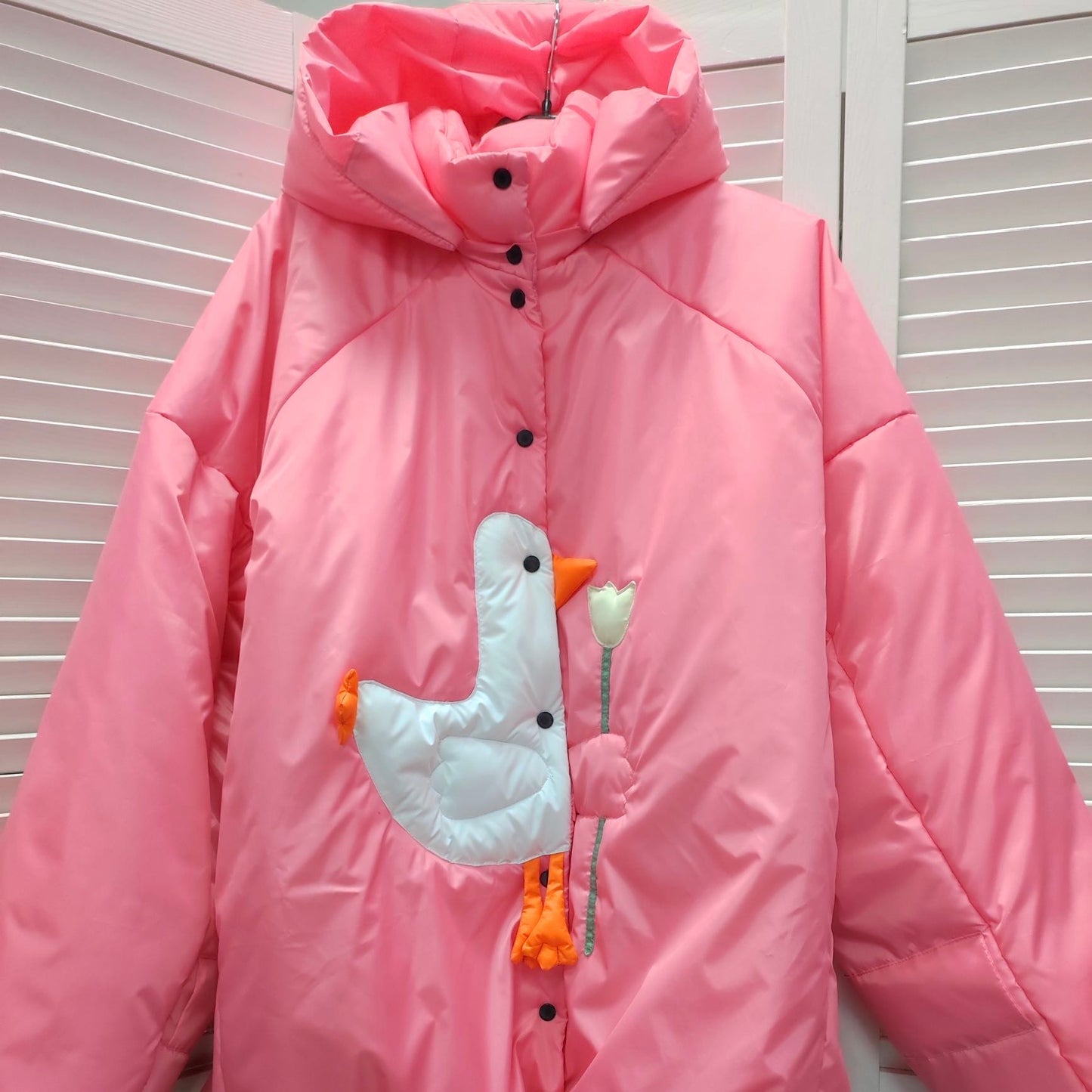 Down jacket  "Little duck" in pink with detachable bows and removable hood