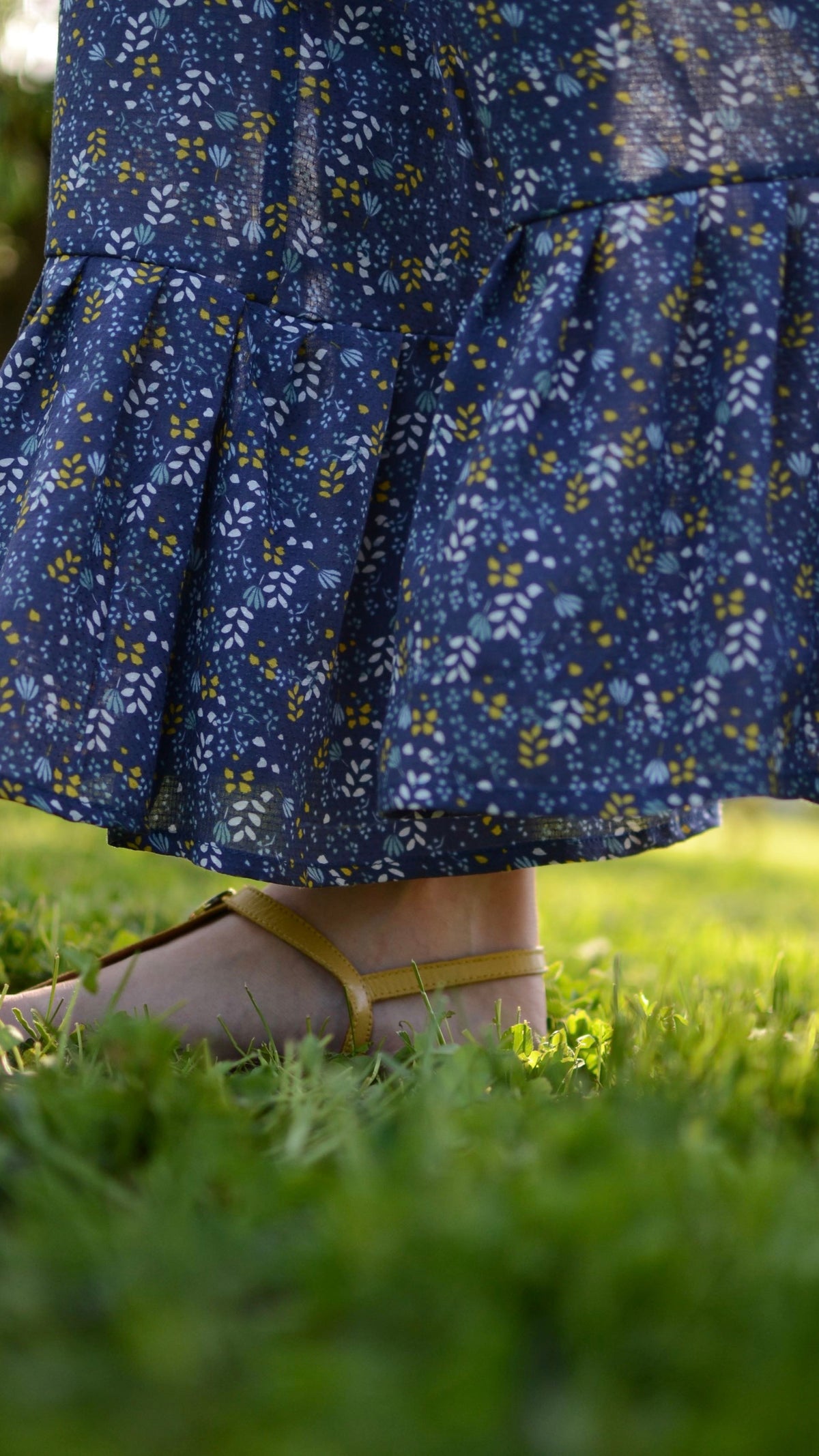 Pants with a print "Mimosas"
