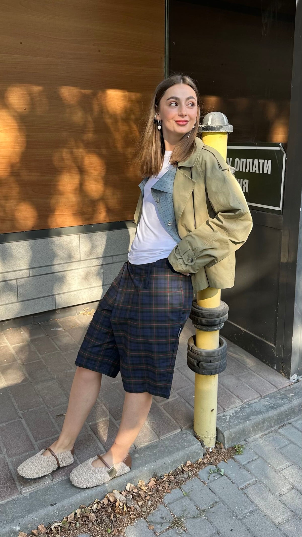 Checkered asymmetrical shorts