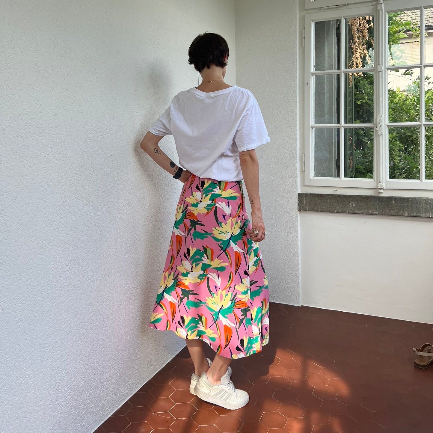 Asymmetrical skirt «Nymphaea»