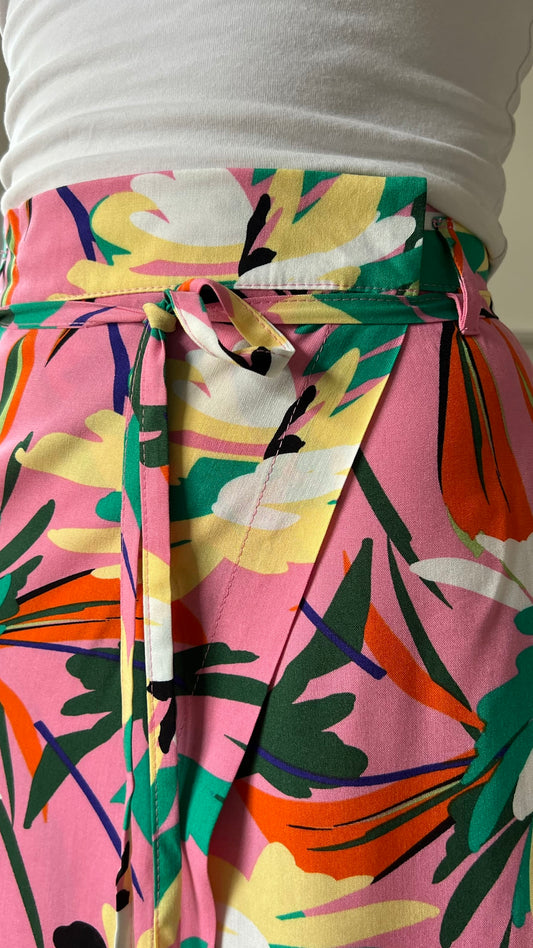 Asymmetrical skirt «Nymphaea»